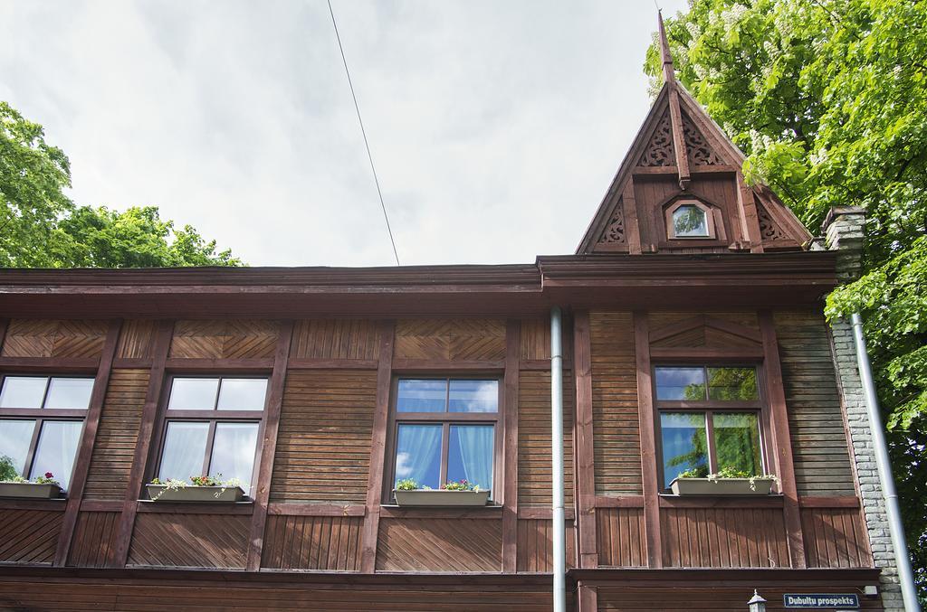 Green Jurmala Hostel Exteriör bild
