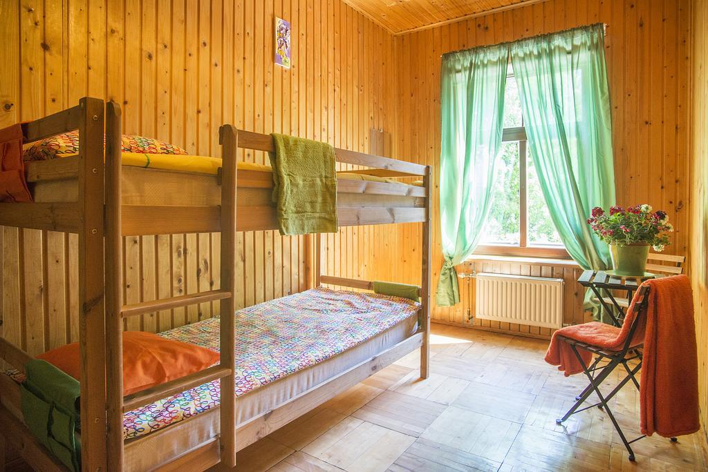 Green Jurmala Hostel Exteriör bild